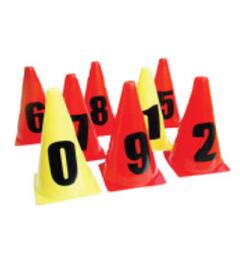 UMBRO Cones set 23cm tall 0-9 ass. 0 Sett med 10 kjegler merket med tall 0-9